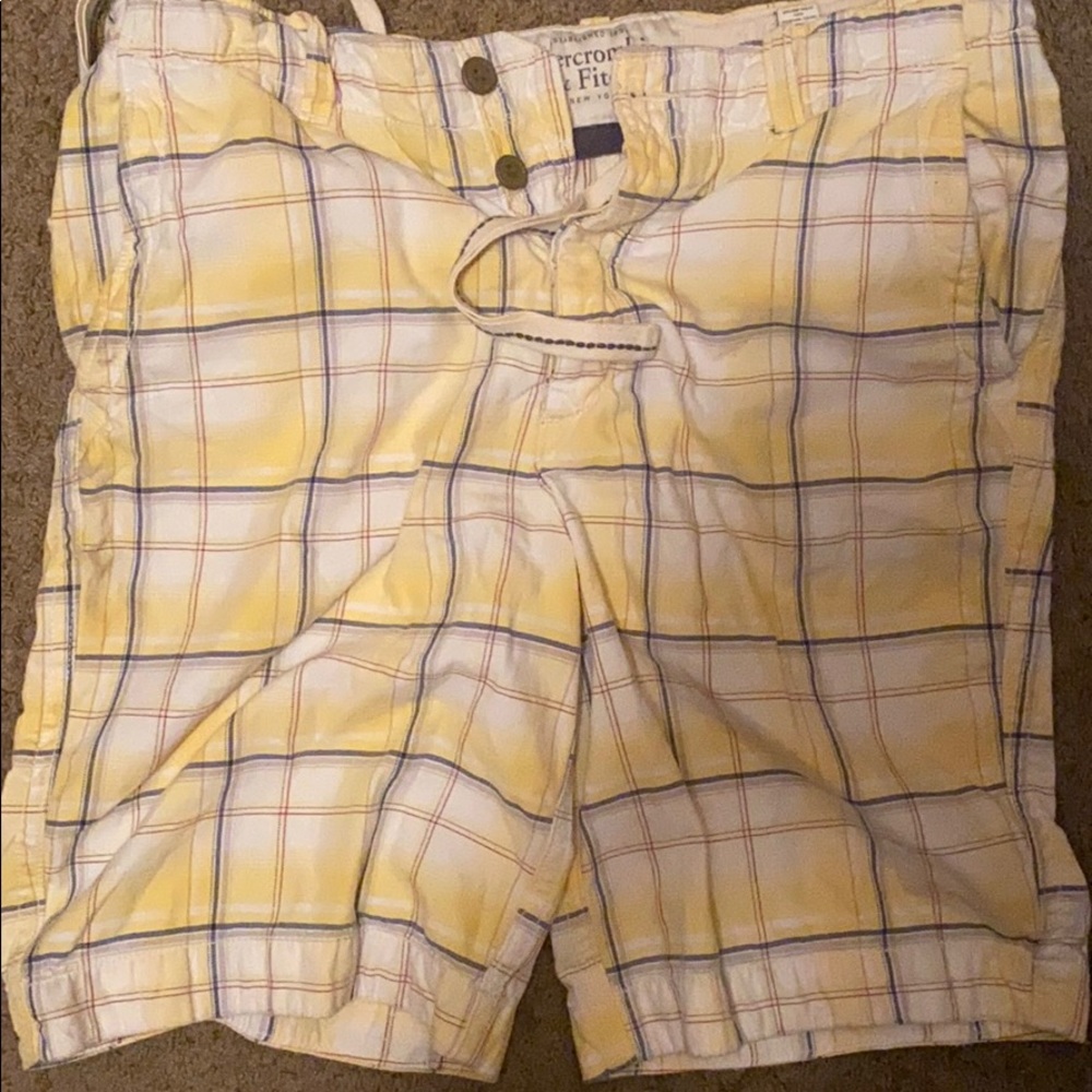 Abercrombie & Fitch plaid shorts like new